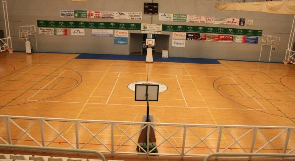 Estepona presenta el programa de actividades deportivas ‘En Forma X Navidad’