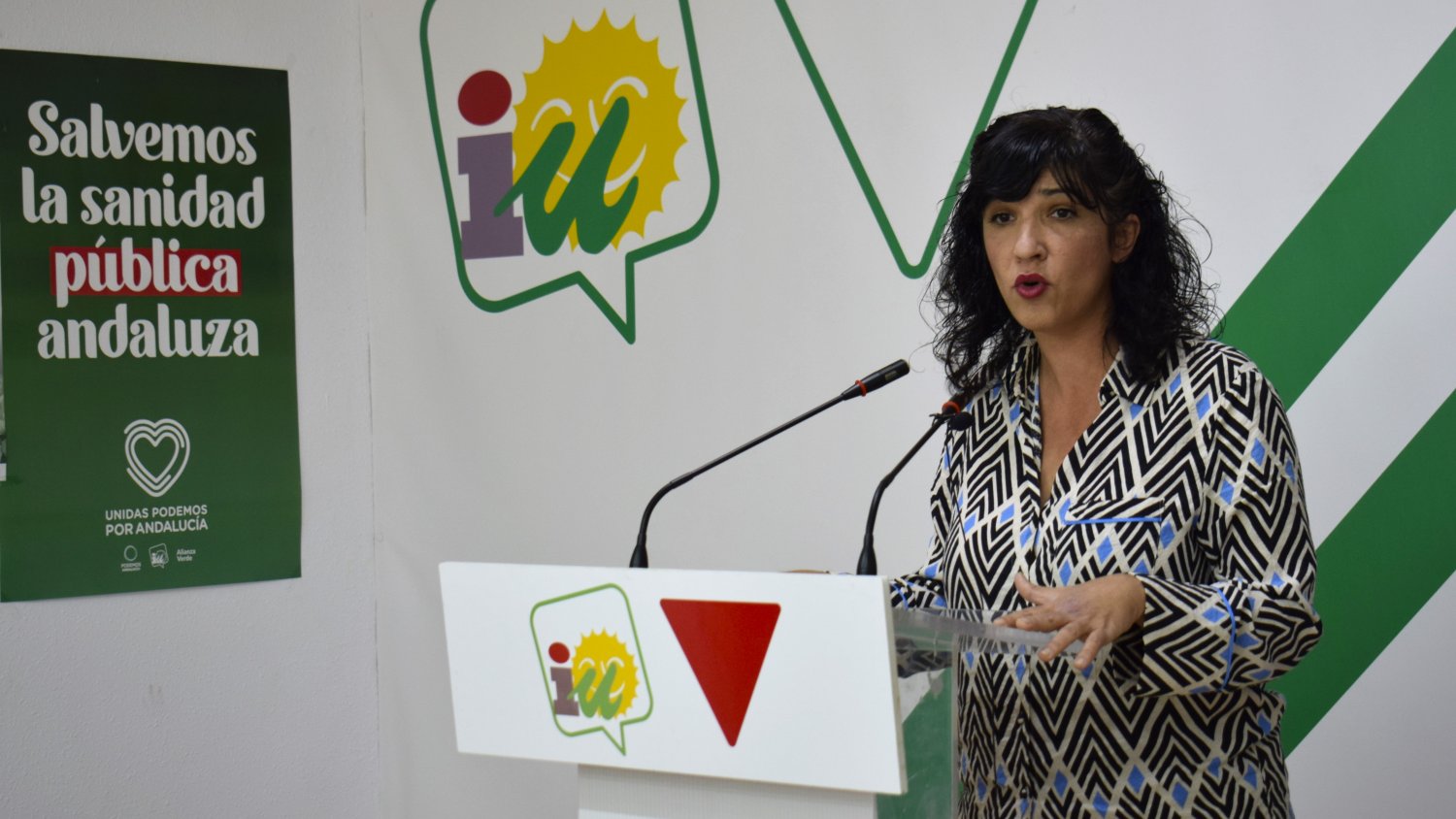 IU pide la dimisión del delegado provincial de Salud de la Junta de Andalucía en Málaga 