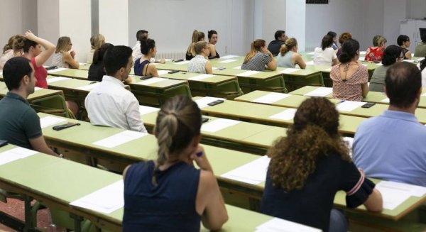 IU-Podemos rechaza las nuevas tasas anunciadas por el PP para participar en oposiciones en Torremolinos