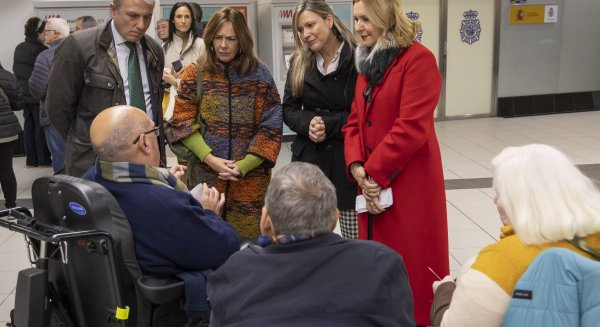 Metro de Málaga muestra su accesibilidad a las asociaciones de personas con discapacidad 