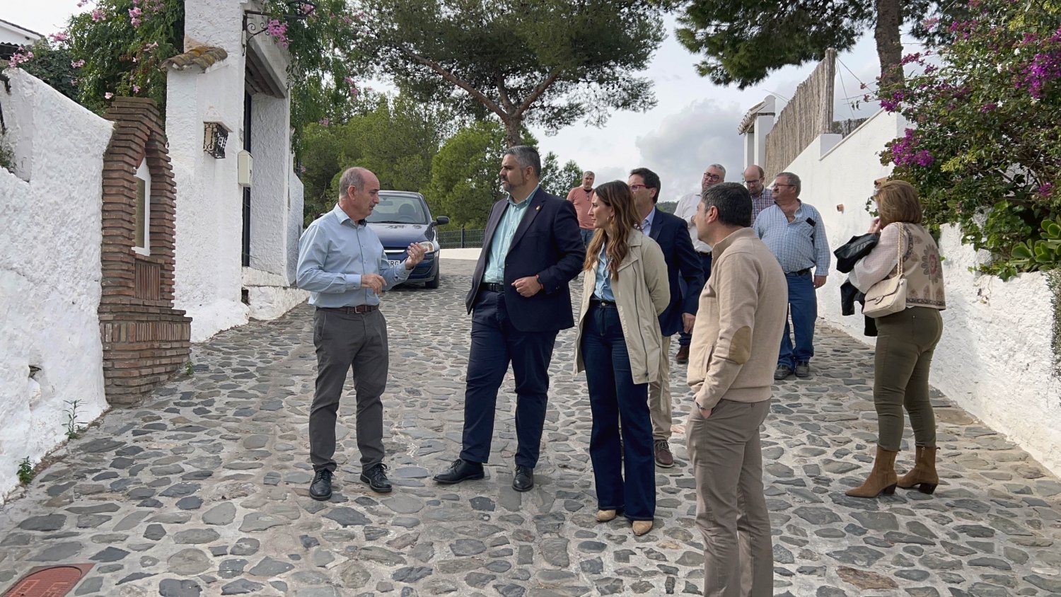 PSOE pide a la Diputación ayudar a Macharaviaya con infraestructura hídricas y conexión peatonal con Benaque