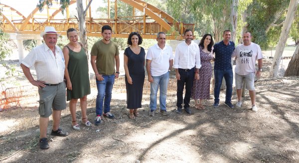 PSOE destaca el cumplimiento del alcalde Francisco Martínez con los vecinos de la barriada El Puente de Álora