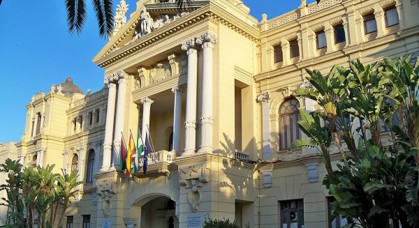 El Ayuntamiento de Málaga amplía el Plan municipal de ayudas al alquiler para familias vulnerables 