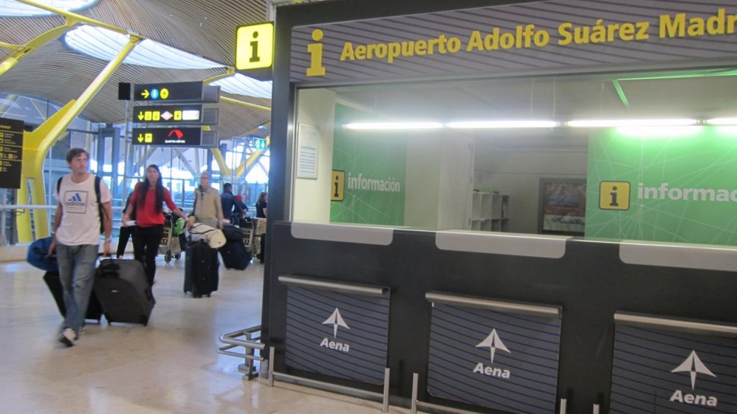 CCOO denuncia el despido de 6 trabajadoras del servicio de información y atención del Aeropuerto de Málaga