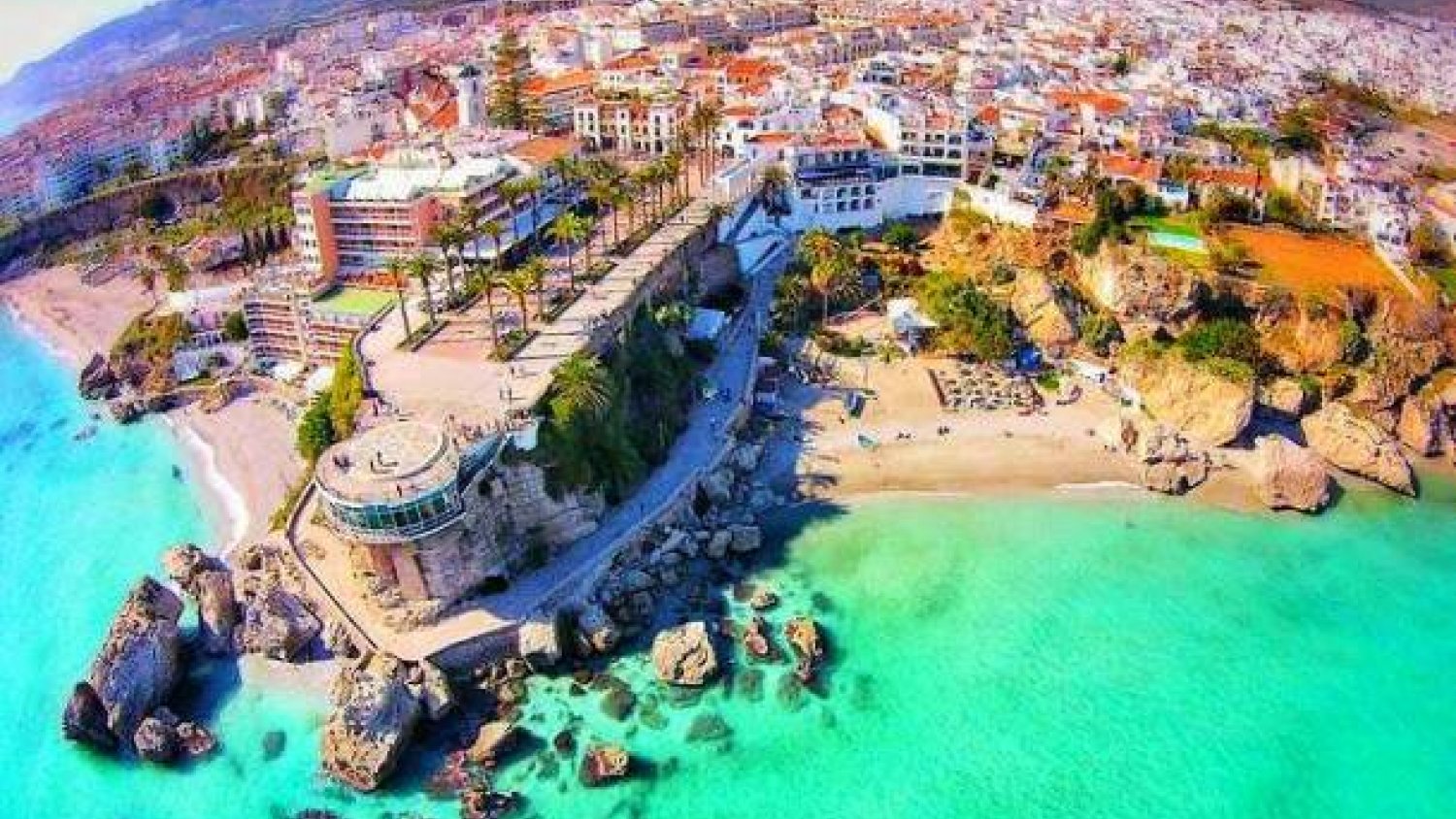 La Consejería de Salud y Consumo de la Junta de Andalucía declara no apta para el consumo el agua de Maro, en Nerja