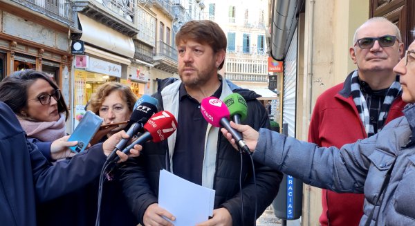 Con Málaga denuncia que los alquileres turísticos en Málaga “están fuera de control” 