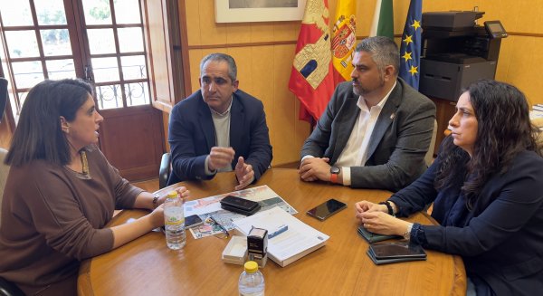PSOE de Málaga solicita a la Diputación más agilidad en la construcción del parque de bomberos de Álora-Pizarra