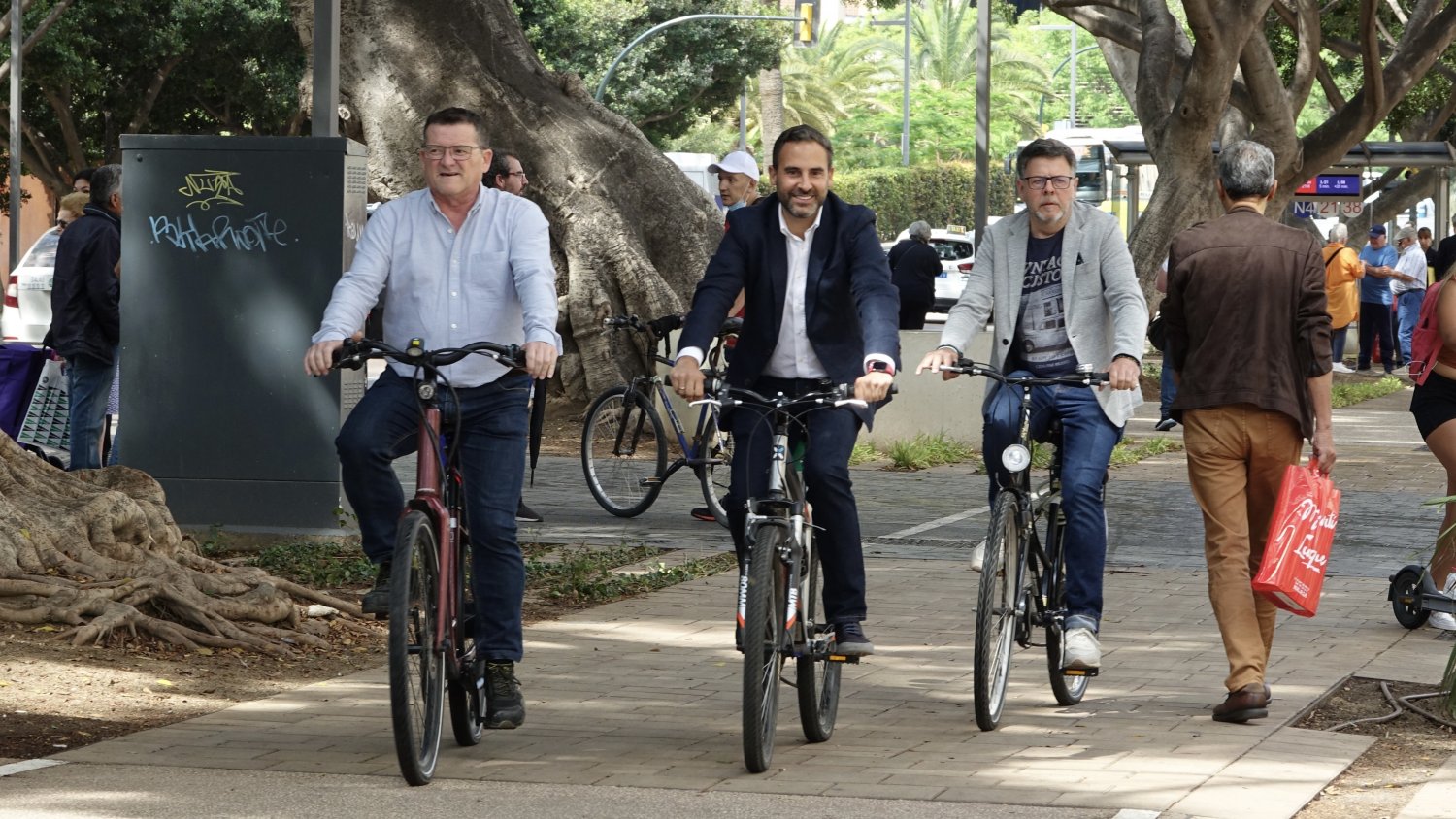 El PSOE de Málaga califica de “insuficiente” el modelo de Zona de Baja Emisiones anunciado por el Consistorio