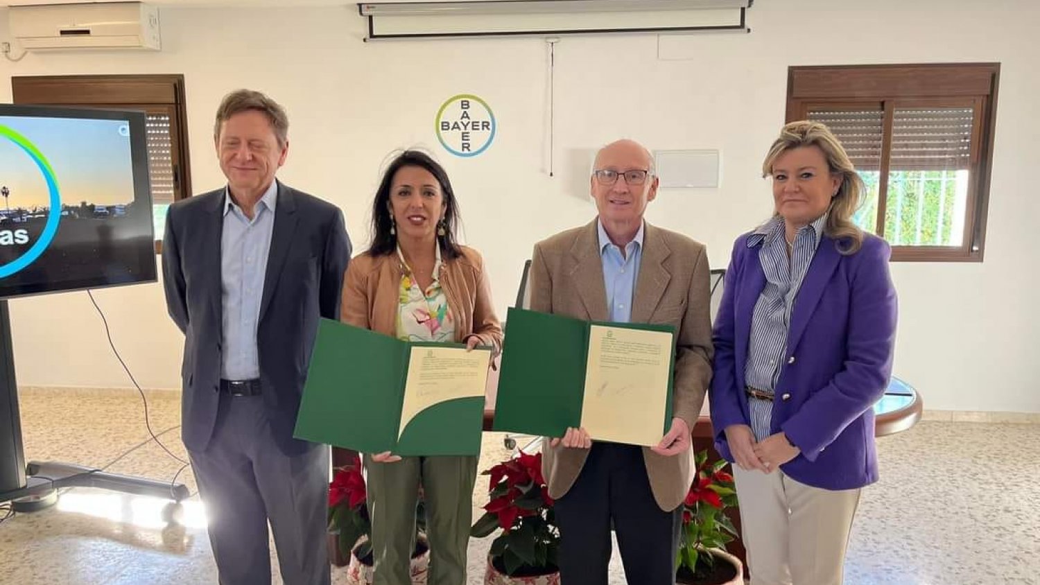Ifapa y Bayer colaborarán en la investigación e innovación para el sector agrícola de Andalucía