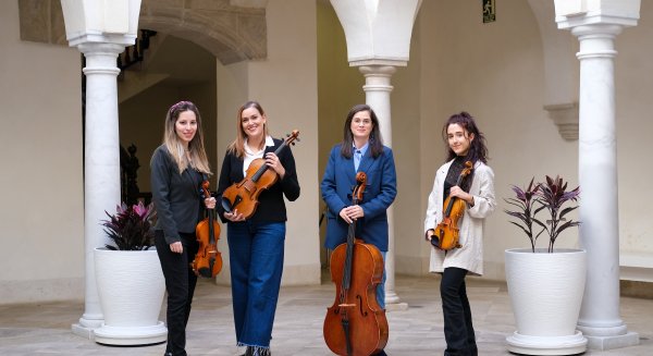 El Cuarteto Carmen Thyssen inaugura su III temporada con un concierto junto al célebre guitarrista J. M. Cañizares