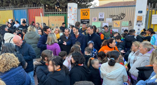 El PSOE de Málaga considera 'intolerable' la división de hermanos ante el cierre del CEIP Domingo Lozano