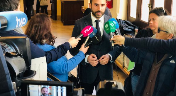 El PSOE de Málaga invita a la presidenta provincial del PP a reunirse “cuando quiera y donde quiera”