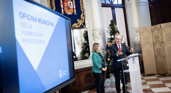La Oficina Municipal de la Formación Profesional arranca su actividad en Málaga