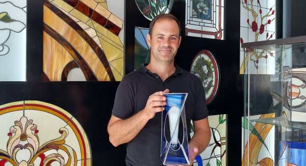 Antonio Bueno y Jonatan Díaz, los artesanos malagueños que se alzan con los premios a la  Artesanía de Andalucía