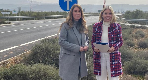 La Diputación de Málaga invierte un millón de euros en la mejora de dos vías de acceso al Puerto Seco de Antequera