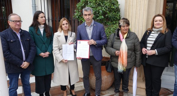 PSOE demanda ante los tribunales al alcalde de Benalmádena por vulnerar los derechos de la oposición