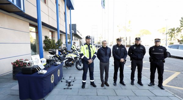 El Ayuntamiento de Marbella refuerza las unidades de tráfico y de drones de la Policía Local