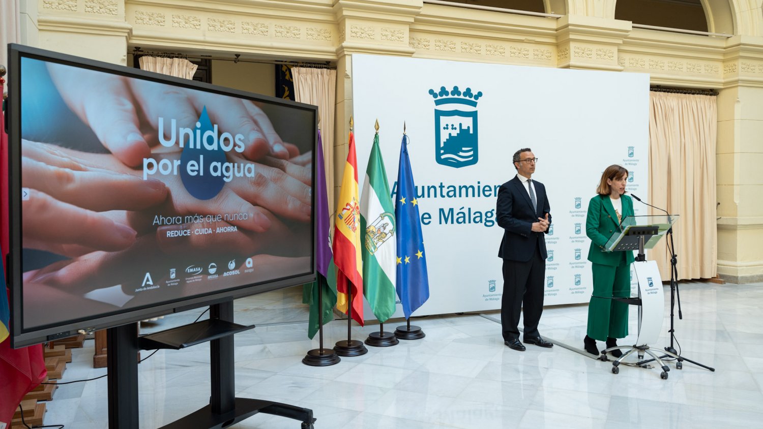 Emasa refuerza el control de los grandes consumidores de agua para detectar posibles fugas en redes interiores