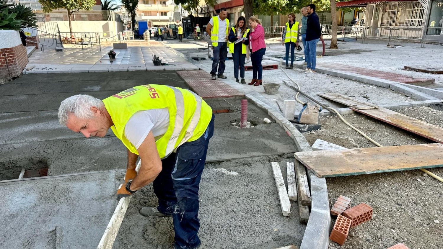El Ayuntamiento de Fuengirola avanza en la transformación del entorno de la iglesia de San José 