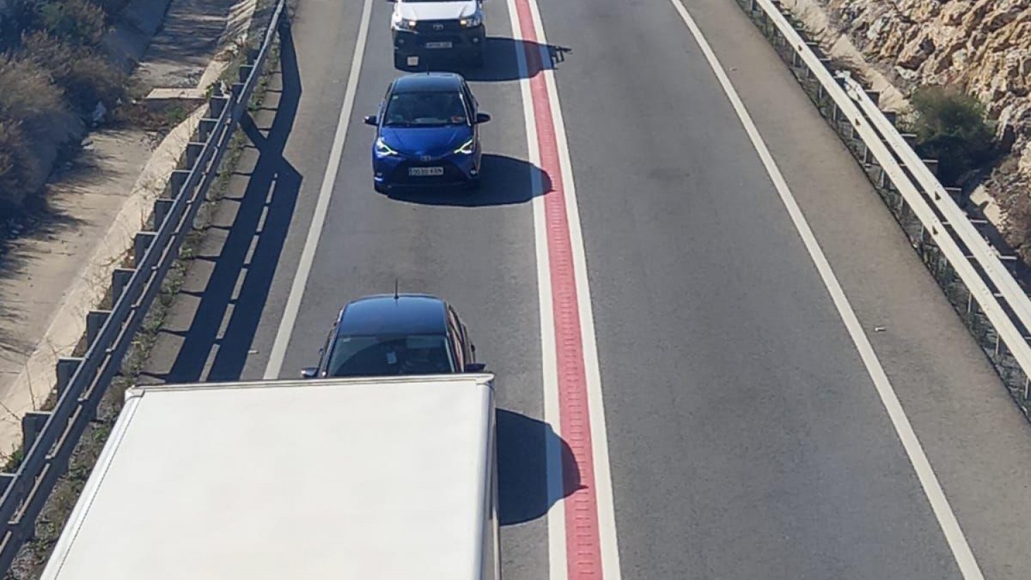 La Junta incrementa las medidas de seguridad vial en la A-355 de Coín 