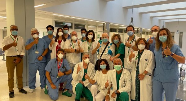 El Hospital Clínico de Málaga implanta con éxito el primer corazón artificial definitivo en la provincia