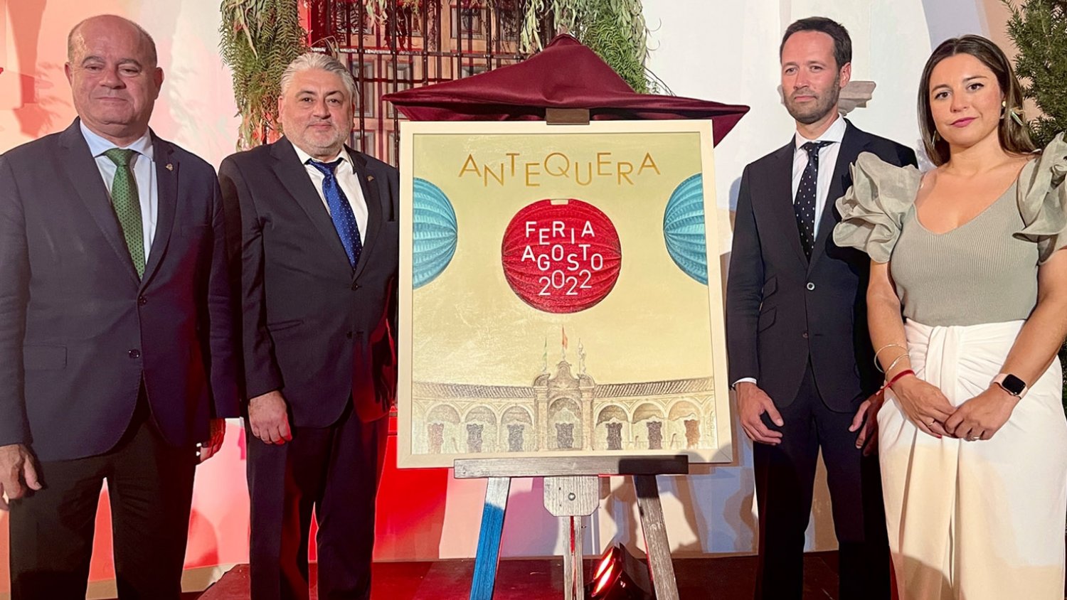 Antequera vuelve a tener cartel anunciador de la Real Feria de Agosto obra de Juan Antonio Aguilar