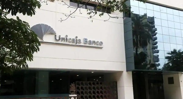 Unicaja Banco gana 267 millones de euros en 2023
