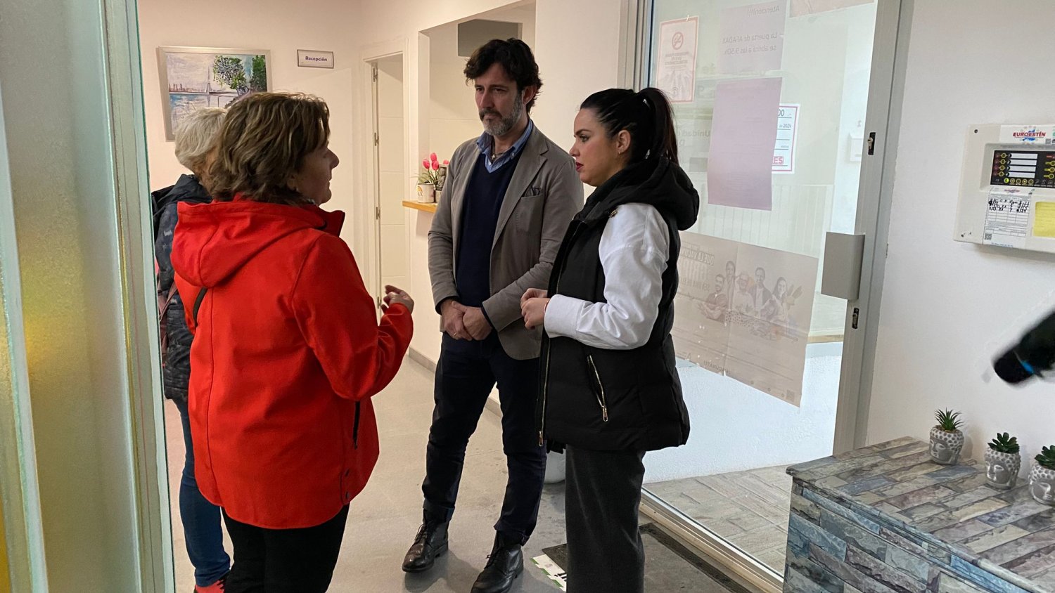 La Diputación de Málaga destina 73.000 euros para actividades y mejora de la sede de Afadax en Vélez-Málaga