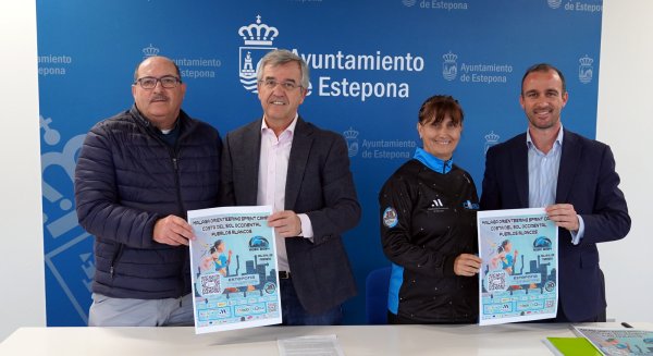 900 alumnos participan en Estepona en una carrera de orientación urbana 
