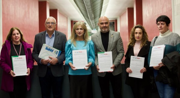 La Junta y los sindicatos firman el acuerdo para abonar las retribuciones pendientes al profesorado Técnico de FP