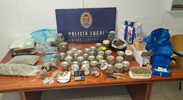 Incautan en Torremolinos 3,4 kg de marihuana y detienen a dos personas por venta de estupefacientes