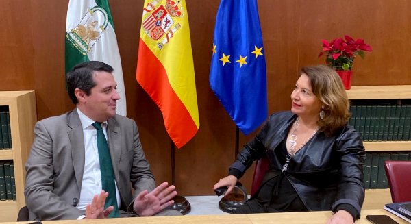 Junta y FAMP estudian una hoja de ruta para impulsar el uso de aguas regeneradas en la región
