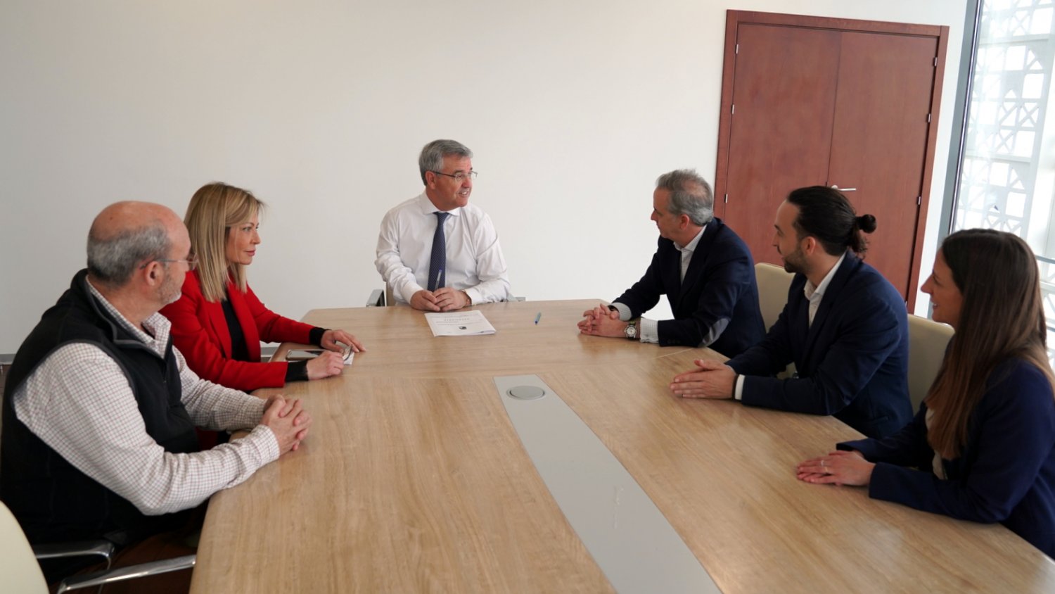 El Ayuntamiento de Estepona adjudica por 1,7 millones el servicio de ayuda a domicilio