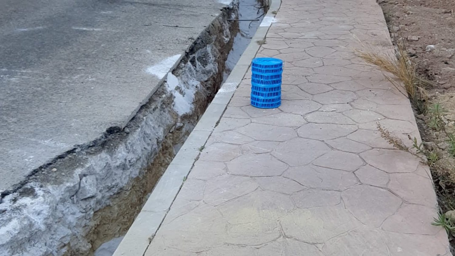 Rincón de la Victoria acomete las obras para mejorar el suministro de agua de las zonas altas de La Cala del Moral 