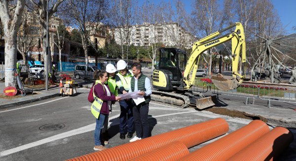 Mejoras en drenaje de rotondas para prevenir inundaciones y mejorar la seguridad vial en Marbella
