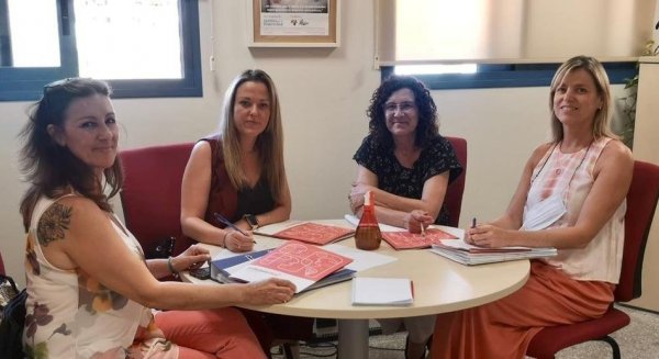 Rincón de la Victoria abre el plazo para el curso de monitor y monitora de aula matinal y comedores escolares