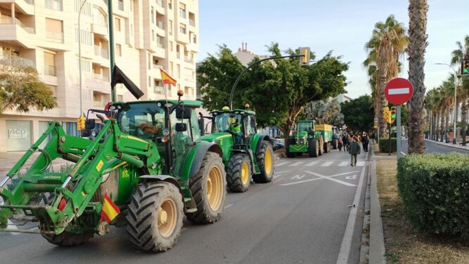 Movilización agrícola en Málaga: 1000 personas congregadas sin incidentes
