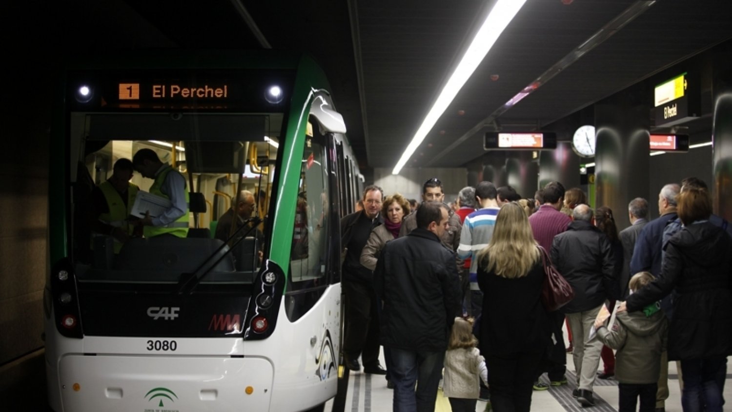 El metro de Málaga no estará operativo para la Feria por falta de pruebas de seguridad