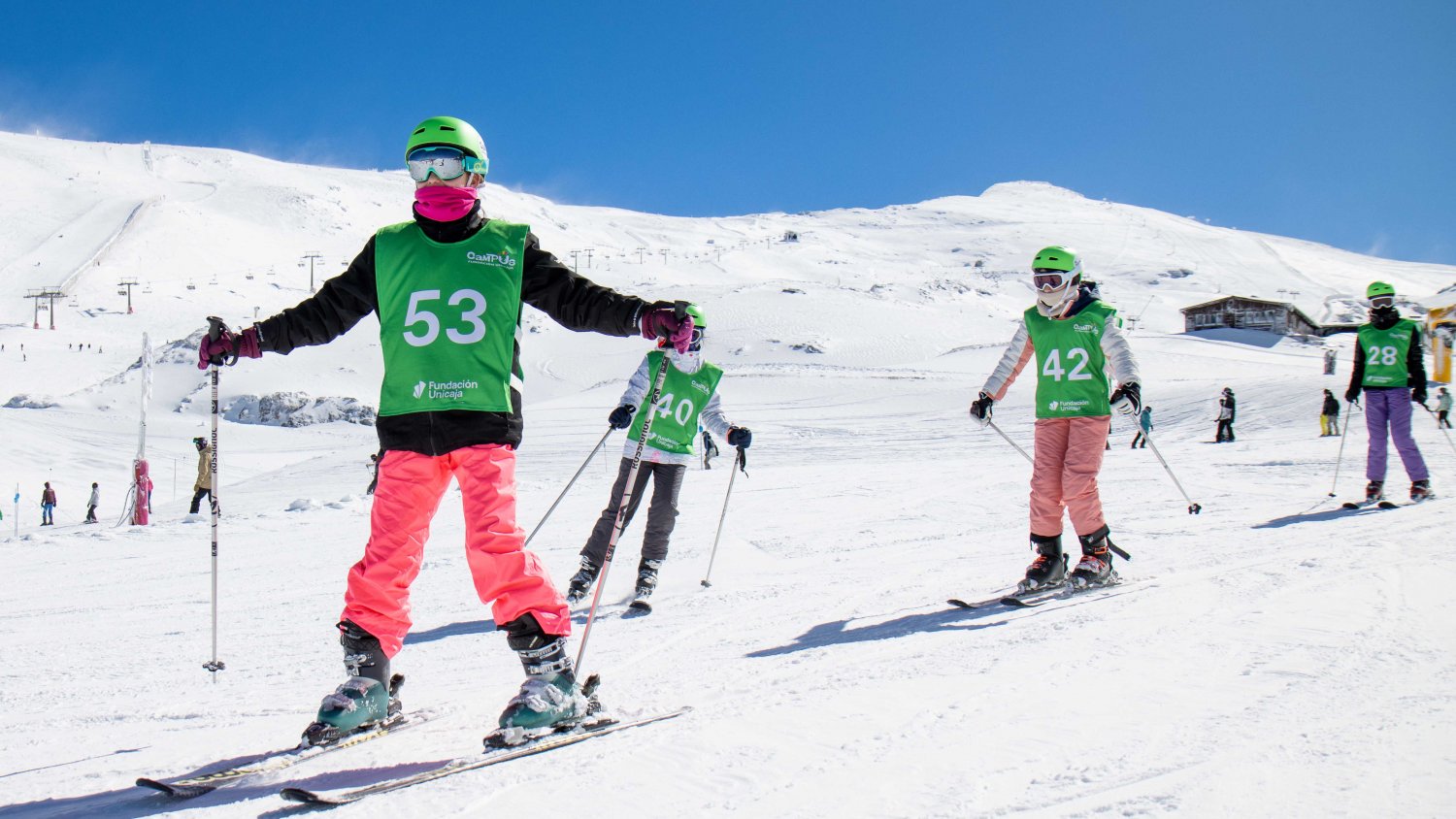 El Campus Nieve inaugura la temporada de campamentos de la Fundación Unicaja 