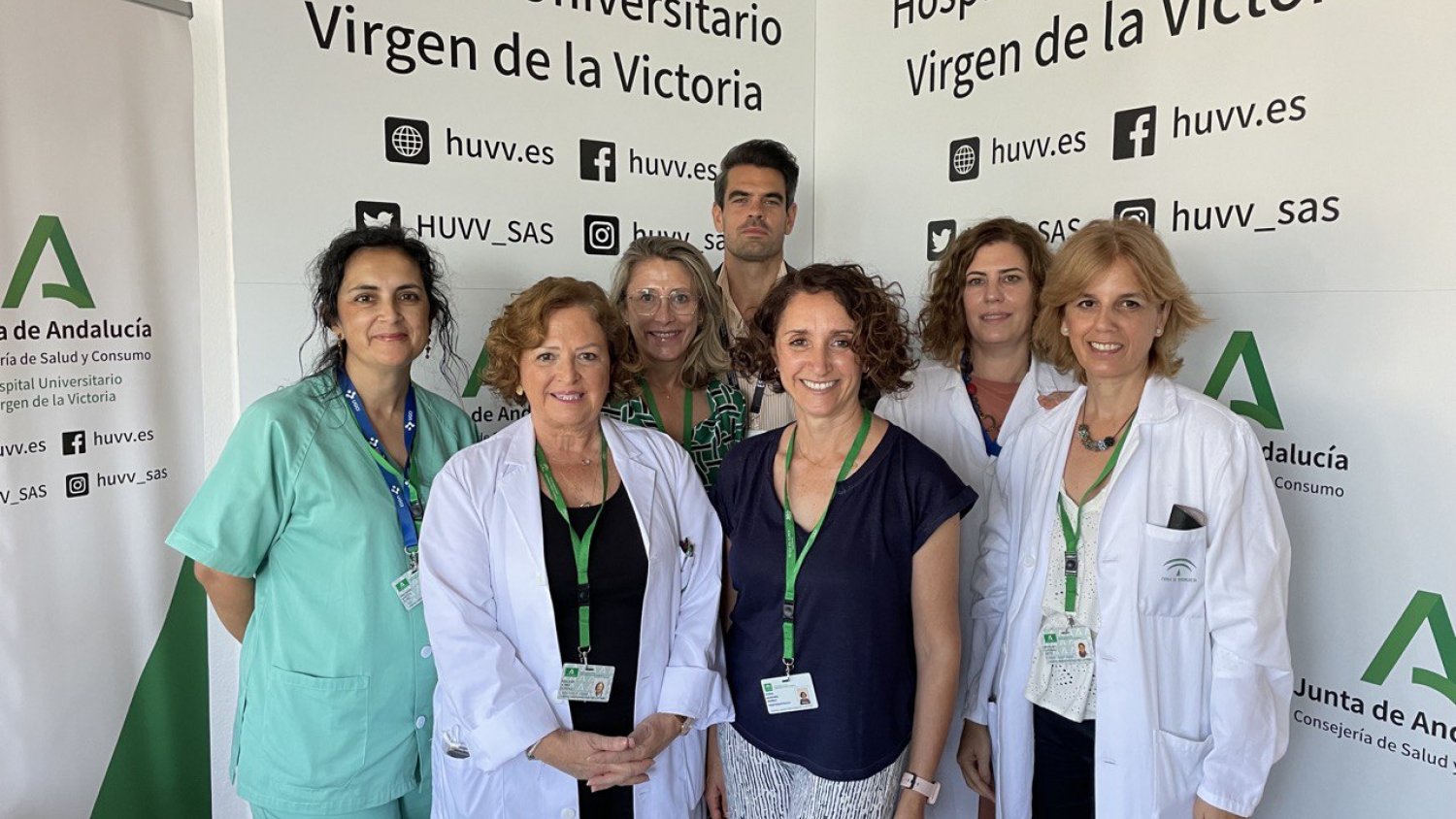 El Hospital Clínico de Málaga aplica rehabilitación preventiva para mujeres operadas de cáncer de mama