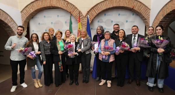 Marbella reconoce en el 8M a dos entidades y ocho mujeres del municipio por su contribución a la igualdad