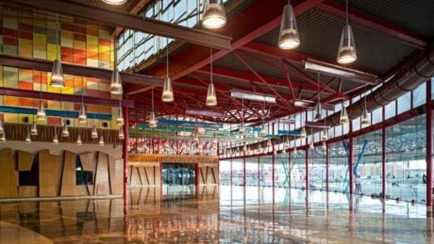 Más de 80 empresas dan a conocer en Málaga sus oportunidades laborales en la Feria del Empleo 2024 