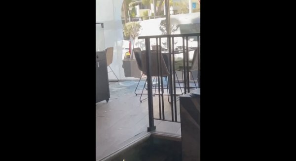 Tiroteo en Marbella: disparan contra un restaurante a plena luz del día y se dan a la fuga en moto 