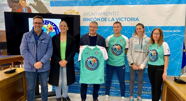 Rincón de la Victoria celebra la I Olimpiada Escolar con la participación de 600 alumnos del municipio 
