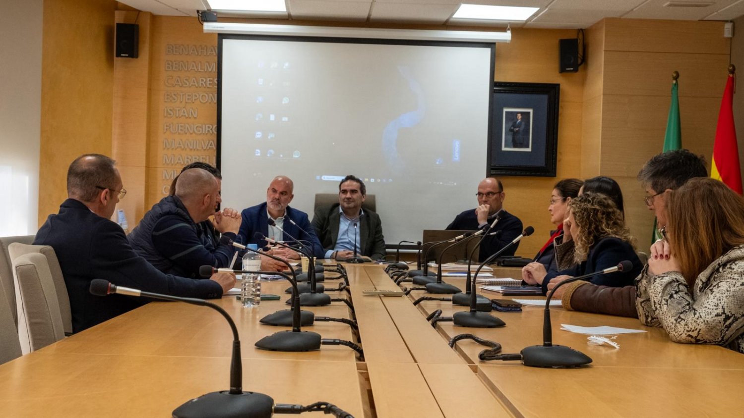 La Mancomunidad Occidental dispone de 15 barcos para la limpieza de las aguas litorales