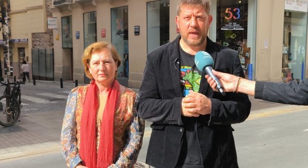 Podemos e IU Málaga piden más inversión en la Feria del Libro y ayudas al sector 