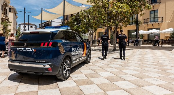 Detenida una empleada de hogar por el hurto de joyas en la vivienda de una vecina de Vélez-Málaga