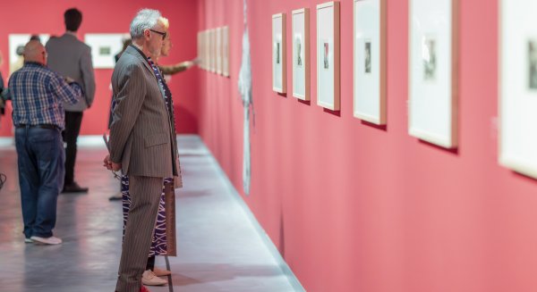Estepona informa que la exposición ‘Goya. Desastres de la Guerra’ llega a sus últimos días de montaje