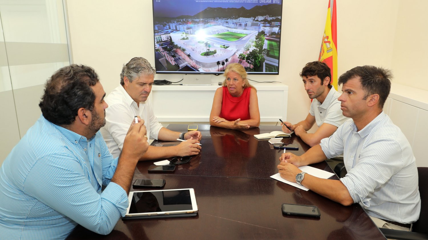 El Ayuntamiento creará una comisión técnica para el proyecto del nuevo Estadio Municipal y el Marbella FC