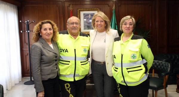 Marbella y DYA renuevan el convenio para apoyar a las familias más vulnerables a través de la tarjeta monedero